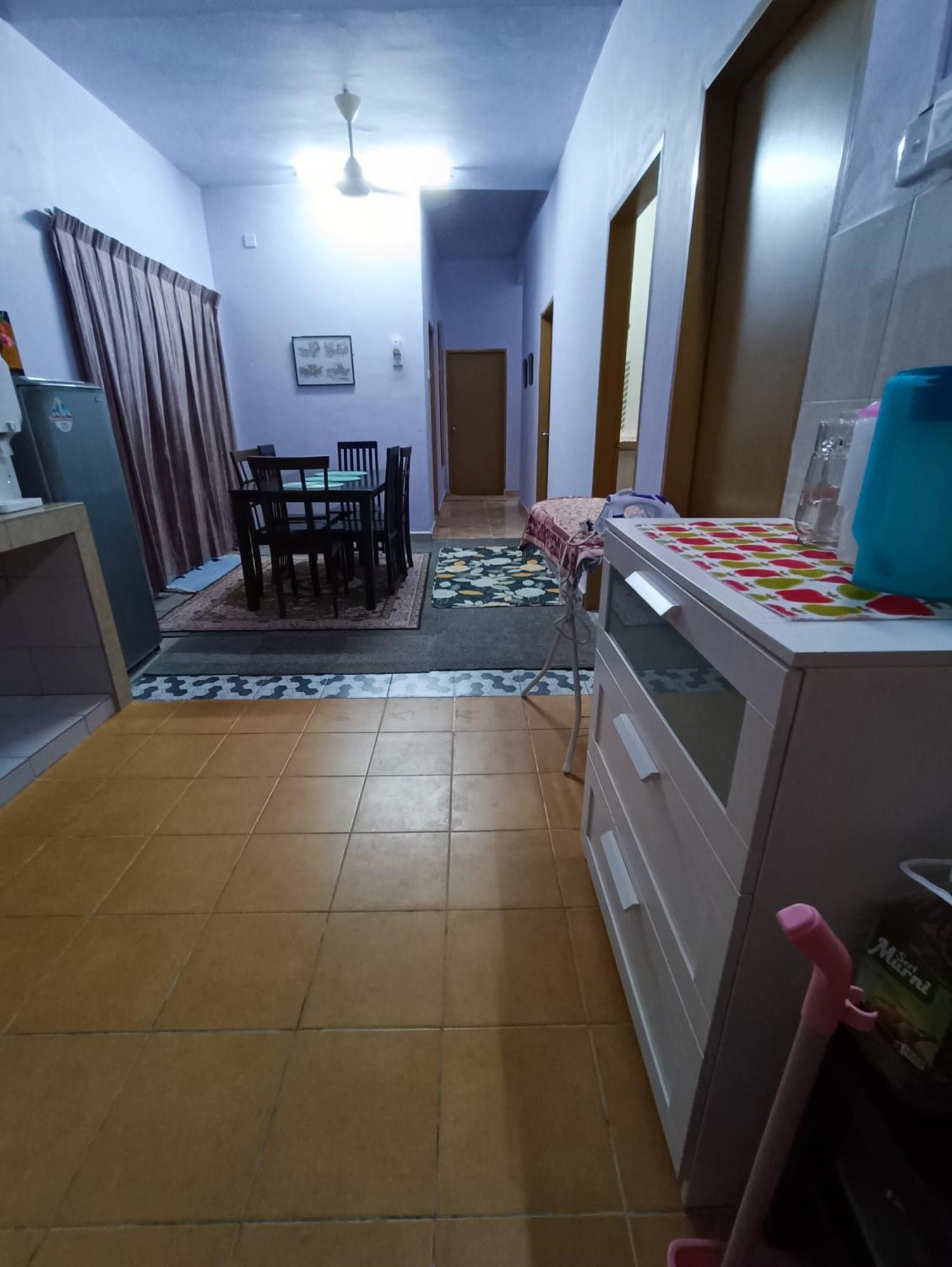 Homestay Lestari Klia Σεπάνγκ Εξωτερικό φωτογραφία